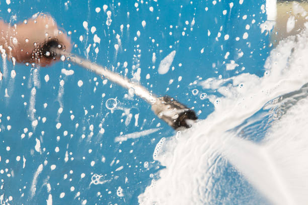 Best Warehouse Cleaning  in Lla Lla East, WA